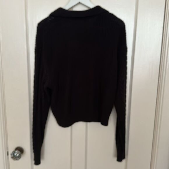 Collared Cable Knit Sweater - L - Picture 7 of 7